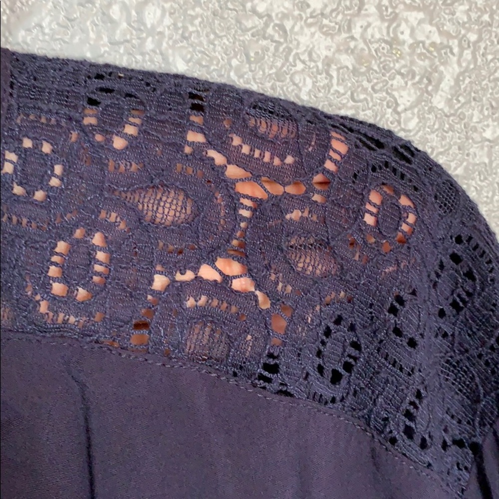 Blouse. - Picture 4 of 4